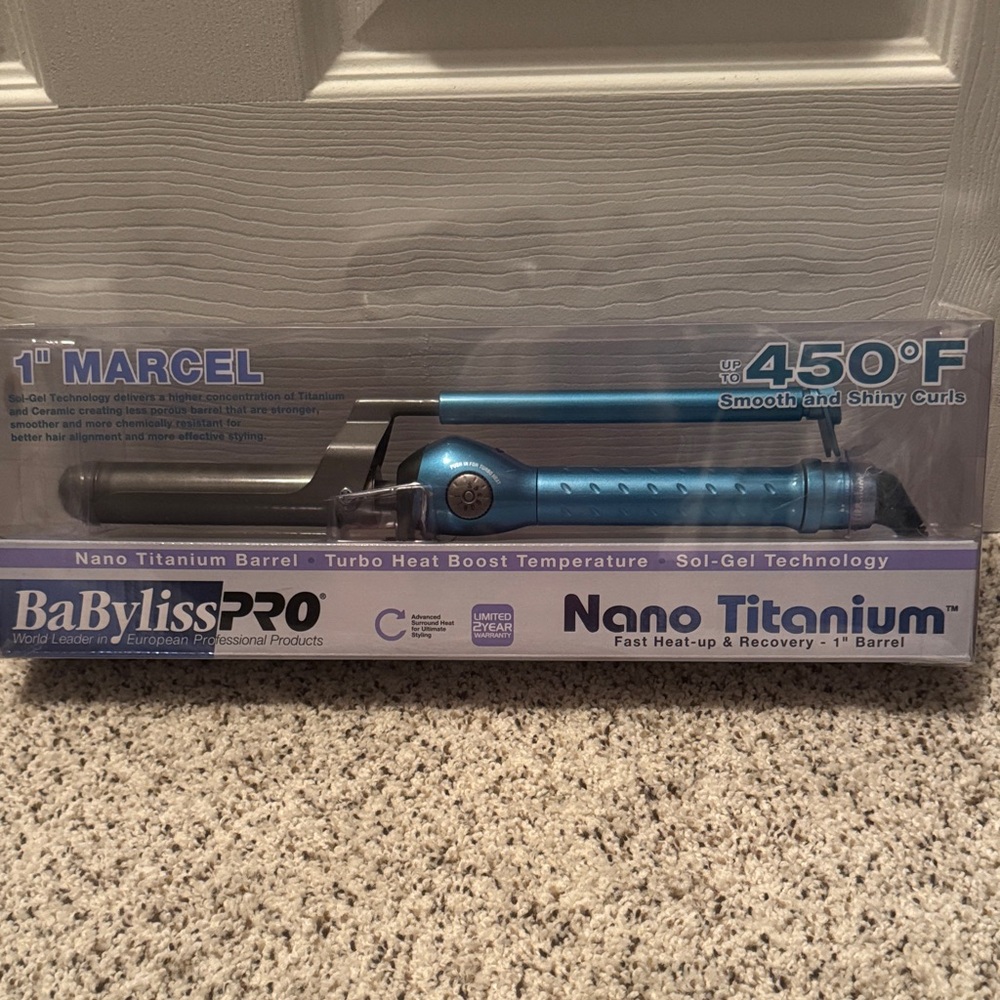 BaByliss Pro Nano Titanium Curling Iron - Blue. New in box 1”
